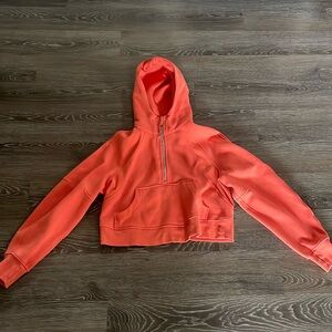 women’s lululemon xs/small oversized warm coral half zip